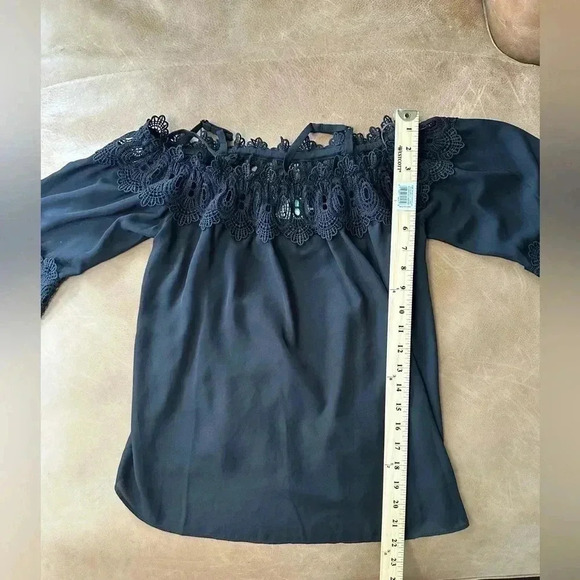 Fortune + Ivy Winkly Crochet Trim Blouse Black NWT Size Small - Picture 6 of 9